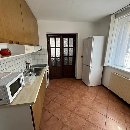 Rodinný Dům *
