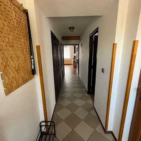 Rodinny Dum - 3 S Vlastni Koupelnou A Moznost Ulozeni Kol * Poděbrady